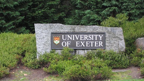 มหาวิทยาลัย Exeter featured image