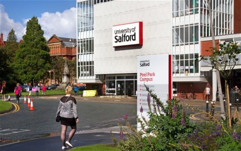 มหาวิทยาลัย Salford 4 image